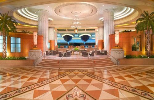 Bur Dubai Hotel | Grand Hyatt Dubai Resort & Waterpark