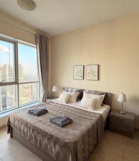 Jumeirah Lake Towers Apartment | Dar Al Noor Apartment