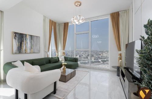 Dubai Apartment | Vogue Vacation Homes, Al Furjan Gemz by Danube near Ibn Battuta Mall, Three Bedroom plus Kids room Apartment with Balcony and Private Pool, Access to all amenities