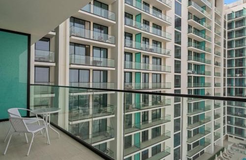 Madinat Zayed Apartment | Signature 2-Bedroom Apartment with Private Pool