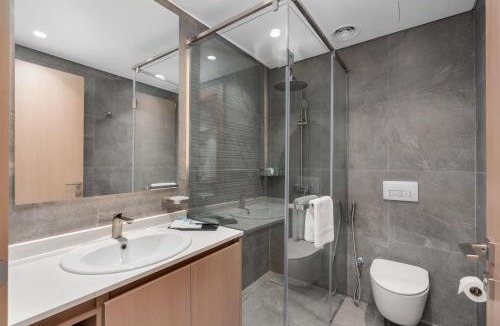 Jumeirah Village Triangle Apartment | Samaya Holiday Homes - Cloud Stylish Suites with Balcony