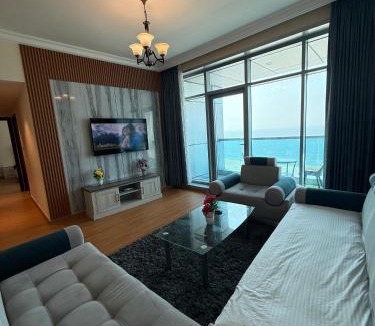 Rumailah Apartment | Full seaview luxury with gym,pool,jacuzzi,sauna,24x7 cafe,beach,restaurants,medical and more