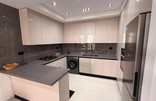 Nabeul Apartment | Appartement Luxe S2-900m-plage-Fibre-Smart TV-Parking privé