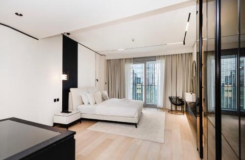 Downtown Dubai Apartment | Opera Grand Sky Luxurious 3-Bedroom Apartment in Downtown Dubai with Panoramic Burj Khalifa View