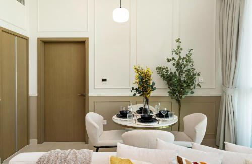 Bur Dubai Apartment | Chic 1BR in Downtown Dubai-Direct access to Dubai Mall