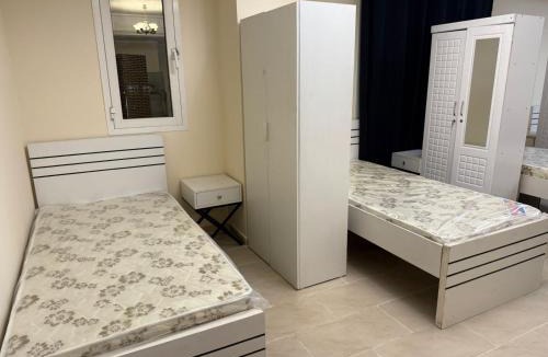 Abu Shagara House | EXECUTIVE FEMALE SHARING BED SPACE near BUS STOP & CORNICHE
