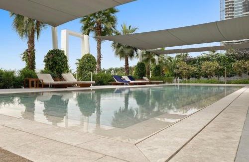 Jumeirah Beach Residence Apartment | Stylish 1BR Apartment in JBR with Beach Access & Dubai Marina Views