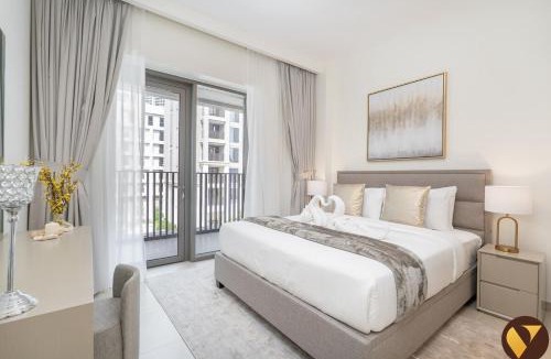 Madinat Zayed Apartment | Vogue Vacation Homes, Creek Beach Rosewater Waterfront Living close to Downtown, Burj Khalifa and Dubai mall, Two Bedroom Apartment with Balcony and Vibrant Community View, Private Manmade Beach, Access to all Amenities