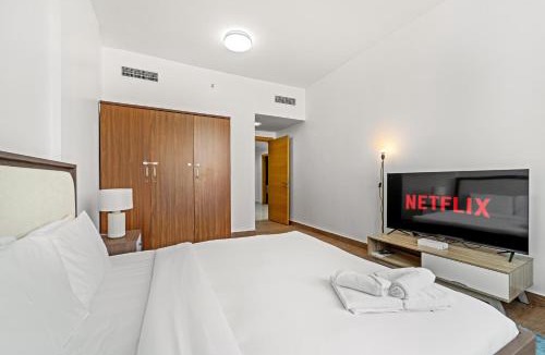 Jumeirah Village Triangle Apartment | Golden Woods Escape Near Marina & JBR