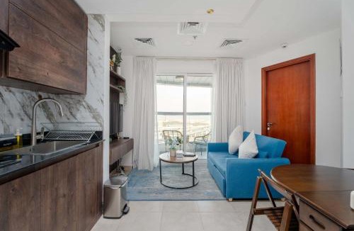 Jumeirah Lake Towers Apartment | Modern 1BR with City View - Balcony - Near Metro