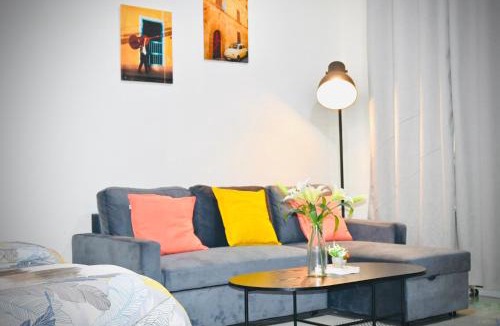 Dubai Apartment | Best 2 BR Near to Marina Yachts and Beach
