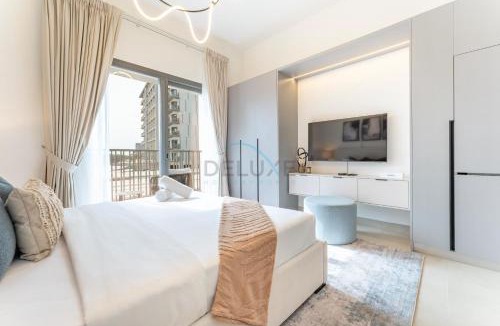 Dubai Apartment | Community Views Studio Near Nad Al Sheba Gardens with Balcony, MAG 980, Mohammad Bin Rashid by Deluxe Holiday Homes