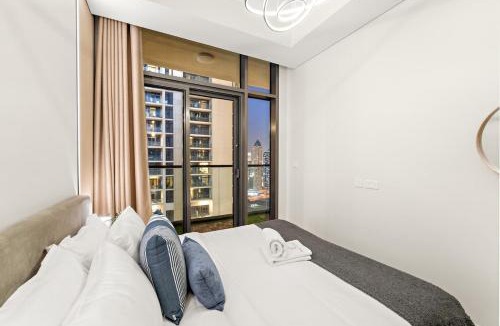 Sheikh Zayed Road Apartment | FIRST CLASS 1BR Luxe Comfort Stylish Design