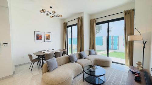 Mina Al Arab Villa | Family Heaven - Private Villa - Private Community Beach - Brand New - Playstation and Games - Close to the Casino being built