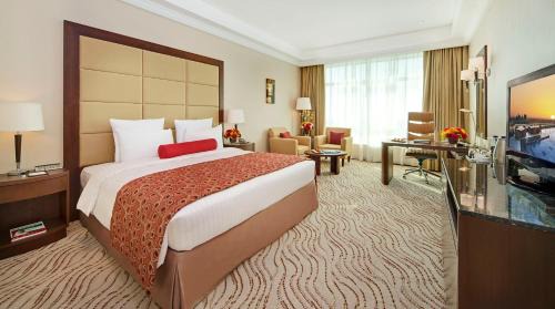 Bur Dubai Hotel | Park Regis Kris Kin Hotel