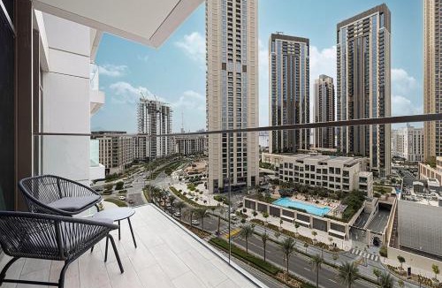 Dubai Apartment | Lux 1BR Apartment with Amazing view in Palace Residences Creek Harbor