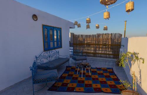 Tozeur House | BDar Stay Maison d'hôtes avec piscine et rooftop à Tozeur, à 10 min de la Médina