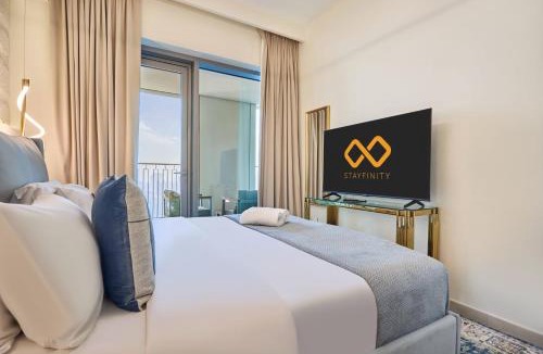 Za'abeel 2 Apartment | Luxury 4 Bedroom High-Floor Apartment, Spectacular Burj Khalifa & Fountain Views, Steps Away from Dubai Mall - Downtown Dubai by Stayfinity