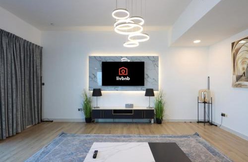Dubai Marina Apartment | Elite Duplex Penthouse Steps from Metro & Marina