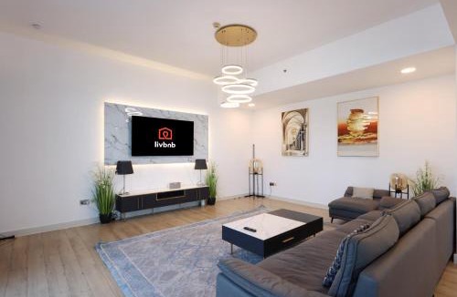 Dubai Marina Apartment | Elite Duplex Penthouse Steps from Metro & Marina