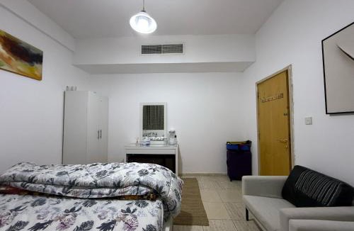 Madinat Zayed Apartment | Room, Al majaz 2