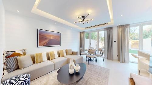 Arabian Ranches House | Vacationer Holiday Homes I 3 Bedroom Villa l Upgraded & Modern l Ranches