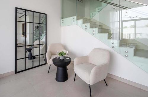 Dubai Villa | Frank Porter - Murooj Al Furjan West