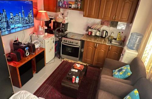 Madinat Zayed Apartment | Cozy private room
