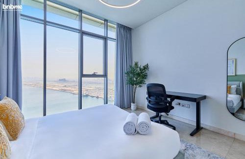 Dubai Maritime City Apartment | bnbmehomes - Anwa
