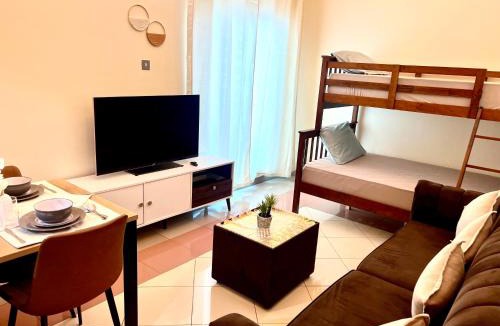 Al Qusais Apartment | Cozy 1 Bedroom apartment in Dubai by Al Ghaimah Holiday Homes