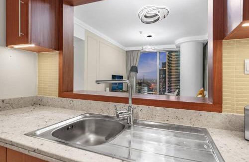 Downtown Dubai Apartment | Skyline Views 2BR Near Burj Khalifa & Dubai Mall with Pool Access