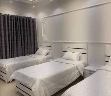 Rumailah Apartment | تاج الكورنيش عجمان