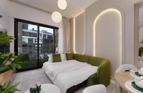 Business Bay Apartment | The Burj and Canal Views