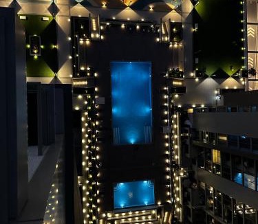 Dubai Apartment | Panoramic 1BR I Luxury Stay