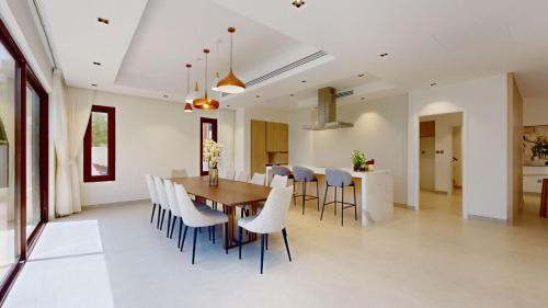 Arabian Ranches Villa | Luxury Paradise 7 Bedroom Plus Maids Villa