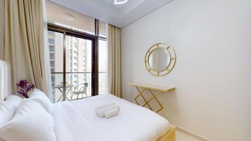 Sheikh Zayed Road Apartment | Vacationer Holiday Homes I Calm 1 Bed l Free Parking, Wi-Fi & Pool Access l Business Bay