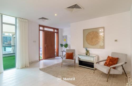 Downtown Dubai Villa | Manzil - Luxury 3BR Villa w/maid room, Full Burj & Fountain view