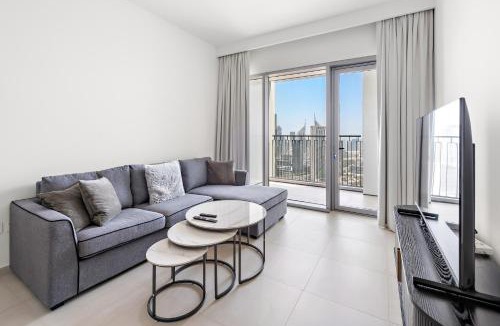 Za'abeel 2 Apartment | Modern Luxe 1BR - 8 Mins Burj Khalifa & Dubai Mall