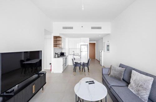 Za'abeel 2 Apartment | Modern Luxe 1BR - 8 Mins Burj Khalifa & Dubai Mall