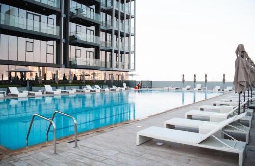 Jumeirah Village Circle Apartment | Cosy Studio Apartment in Bloom Towers, Jumeirah Village Circle