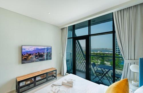 Palm Jumeirah Apartment | Cozy Studio in Seven Palm Residence, Palm Jumeirah