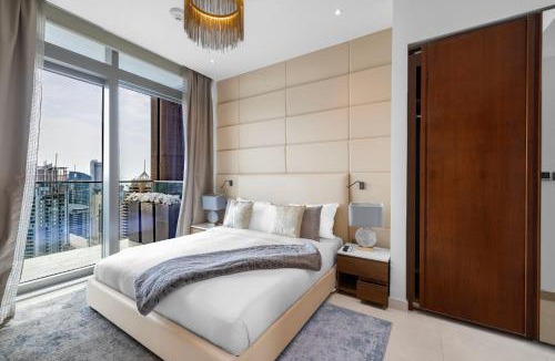 Dubai Marina Apartment | Daniels 1BR Marina Horizon Retreat