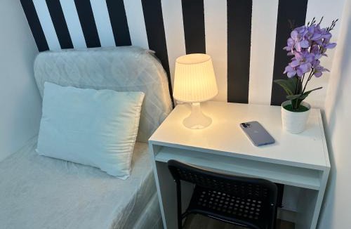 Barsha Heights House | Lovely Private Partition Room in Barsha Heights