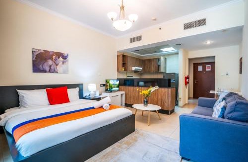 Downtown Dubai Apartment | RH- Perfect Downtown Getaway for Couple, Near Dubai Mall