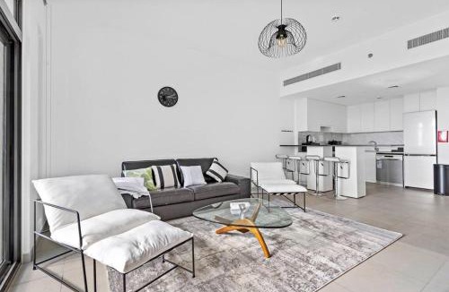 Umm Suqeim 3 Apartment | StoneTree - Elegant 1 BR in Madinat Jumeirah Living Rahaal 2