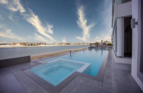 Palm Jumeirah Villa | Villa Mallorca - Exclusive 8-Bedroom Villa By Luxury Explorers Collection