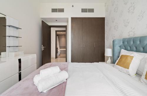 Dubai Apartment | Wonderful 2BR With Balcony - Dubai creek Harbour