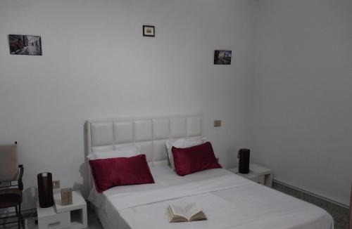 Tunis Apartment | Silverwood