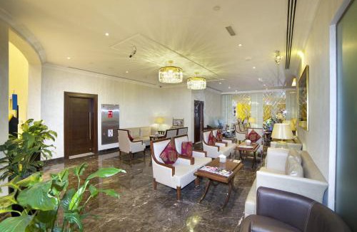 Al Mankhool Hotel | Raviz Center Point Hotel