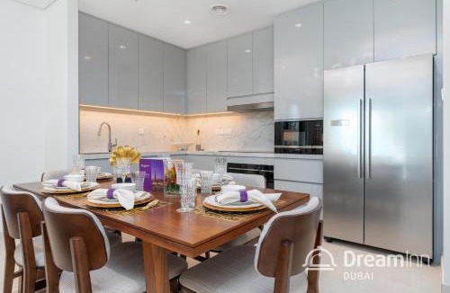 Sharm Apartment | Premium Experience-Address Beach Residence Fujairah